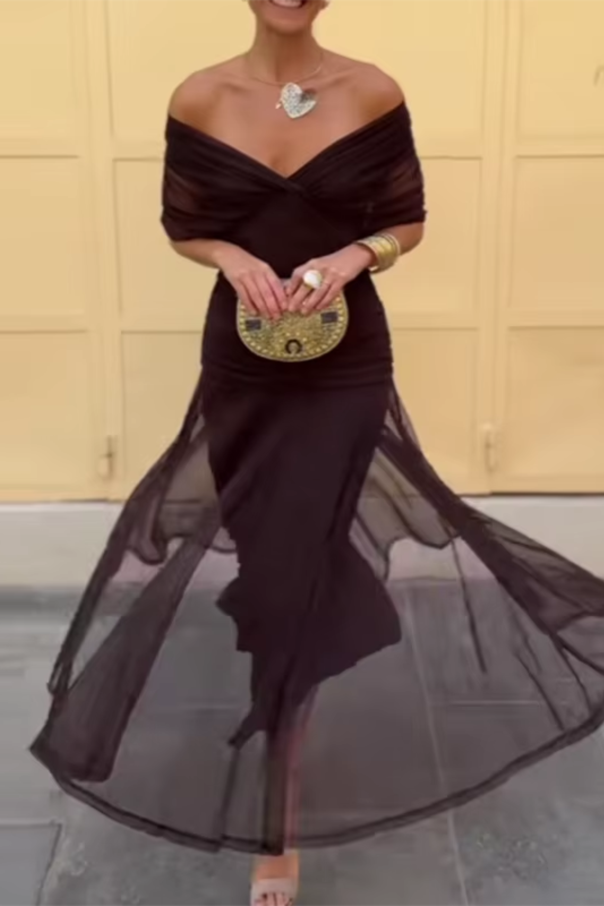 Louise™ - Elegant V-Neck Maxi Dress