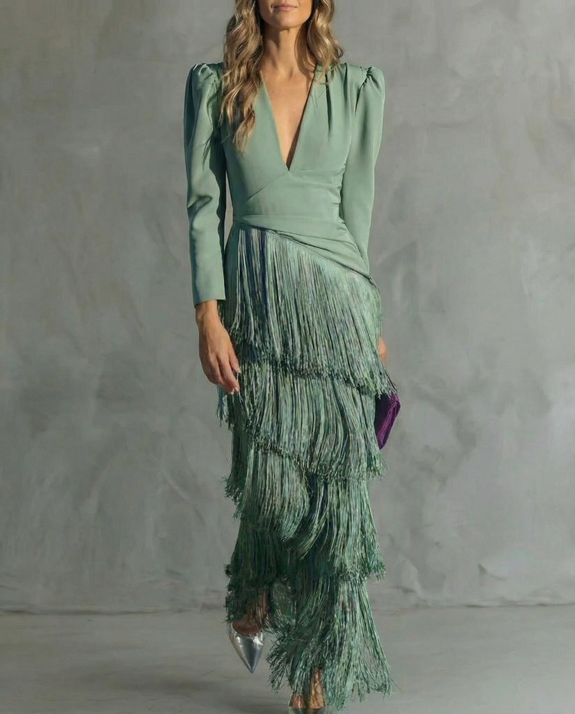 Cora™ | Elegant midi dress with fringe sleeves