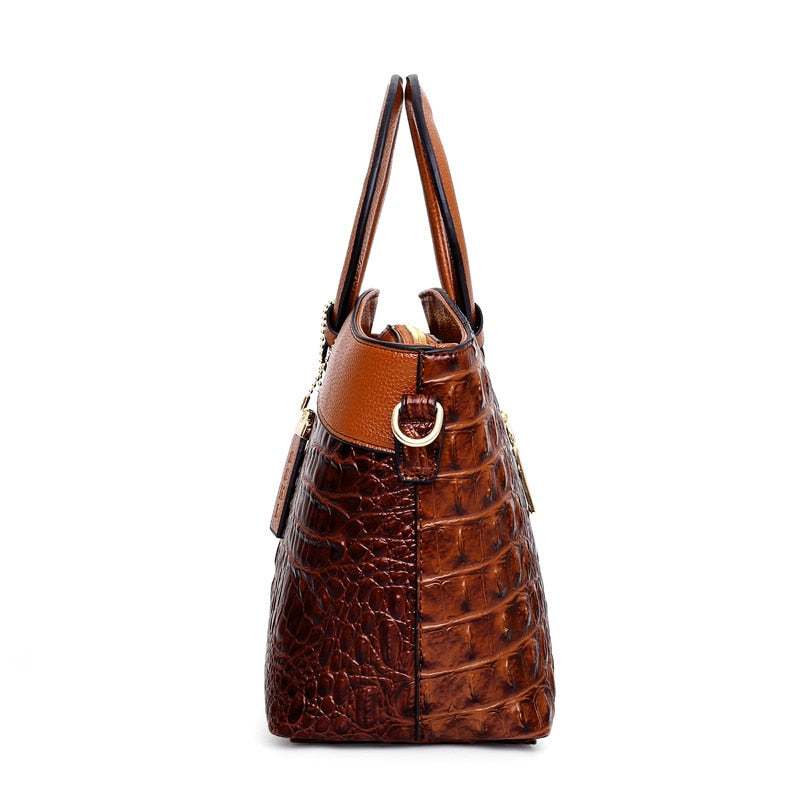 Sable™ | Classic Leather Shoulder Bag from Heritage